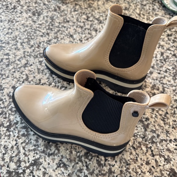 LEMON JELLY JAYDEN SLIP ON WATERPROOF BOOTS SIZE EU38 YELLOW - Picture 6 of 9